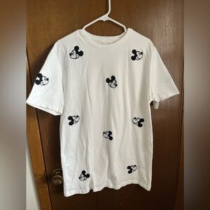 Zara White T-Shirt with Mickey Mouse Print